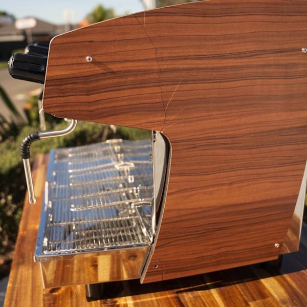 Brand New Damaged Box Italian Semi Compact 10 amp Coffee Machine