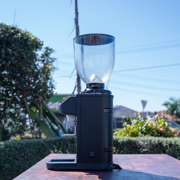 Pre-Owned DK 65 Coffee Grinder – Excellent Condition