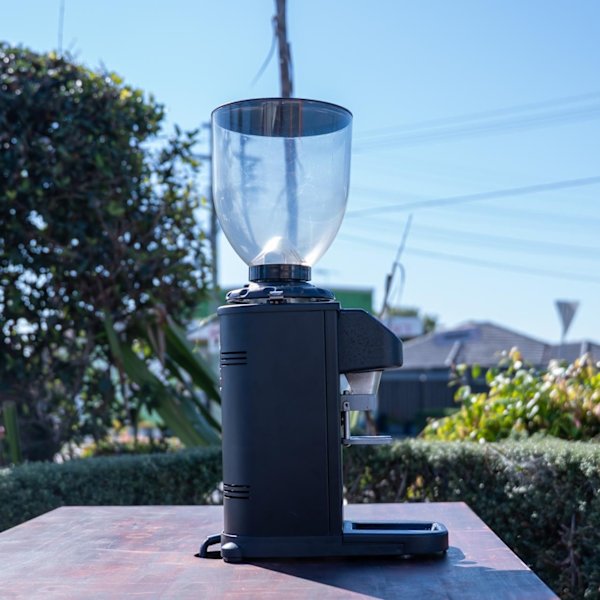 Pre-Owned DK 65 Coffee Grinder – Excellent Condition