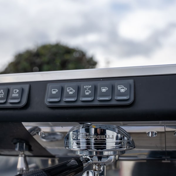 Pre Loved 3 Group Nuova Simoneli Appia XT Commercial Coffee Machine