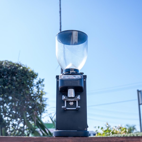 Pre-Owned DK 65 Coffee Grinder – Excellent Condition