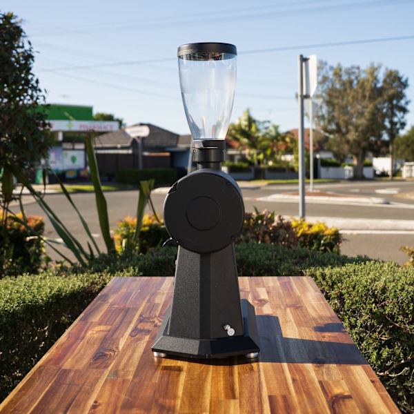 Ex Demo Mahlkonig EK43 Shorty In Black