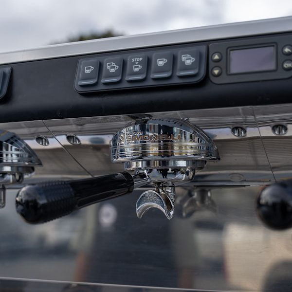 Pre Loved 3 Group Nuova Simoneli Appia XT Commercial Coffee Machine