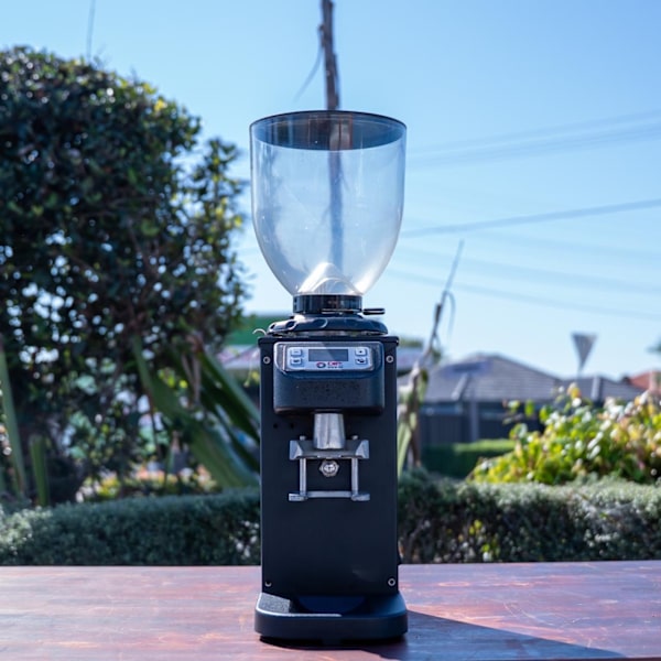 Pre-Owned DK 65 Coffee Grinder – Excellent Condition