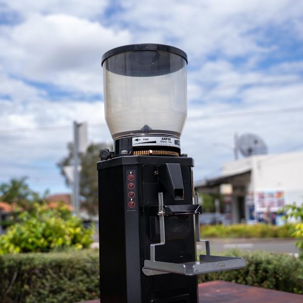 Pre-Loved Anfim SP11 Coffee Grinder – Black – Excellent Condition