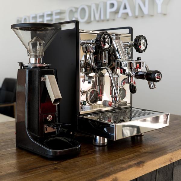 Rocket Mozzafiato Cronometro R Coffee Machine In Black Package