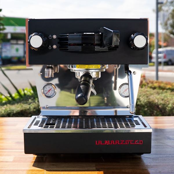La Marzocco Linea Mini Black, ex-tasting room