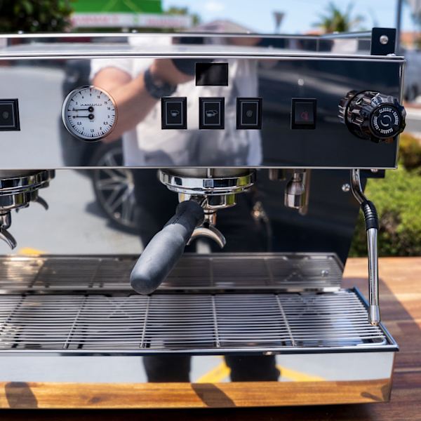 Ex-Demo La Marzocco Linea S AV – 2 Group – Custom Olive Green