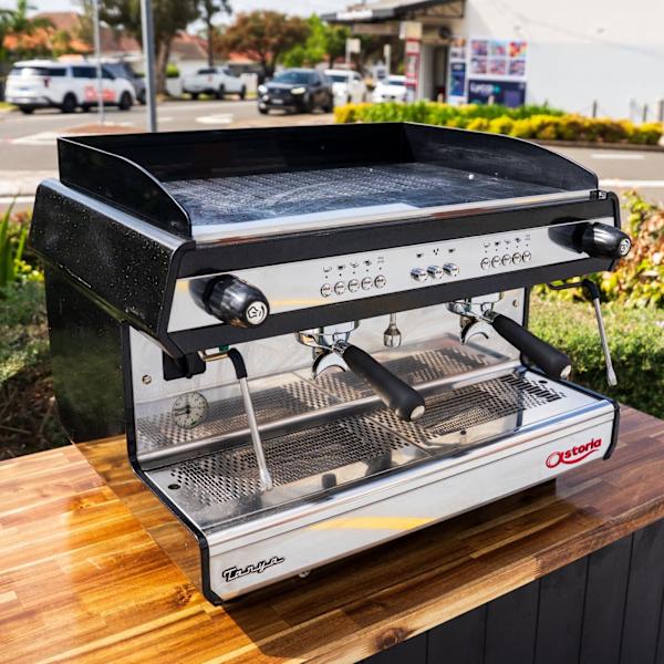 Astoria Tanya 2 Group Black – Pre Loved – Barely Used in Acai Shop