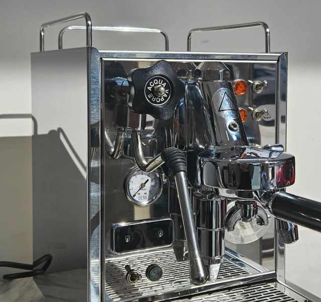 Clean Pre Loved ECM Classika E61 Home Barista Machine