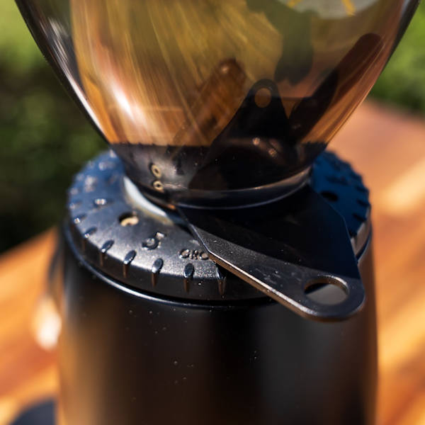 Pre Owned Macap M2M Dosserless Grinder