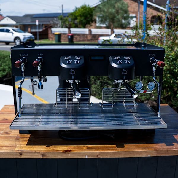 Carimali Glow 2 Group Black Ex Demo 6 Weeks Old