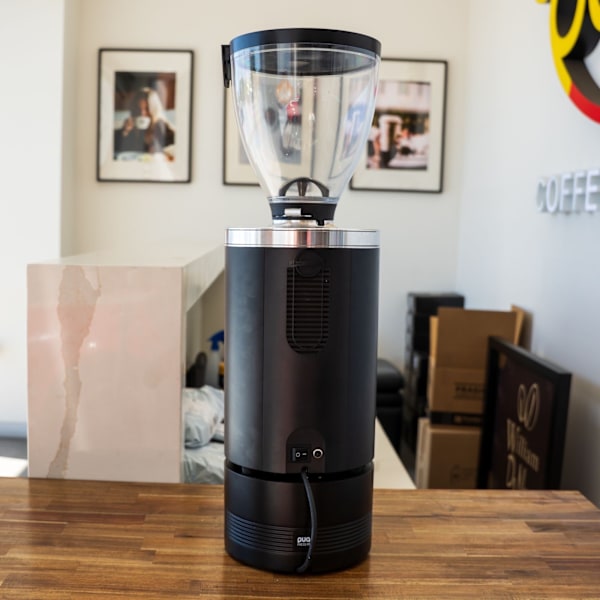 Puqpress M5 – Used Only 4 Days at Fine Food Expo  This Puqpress M5 was