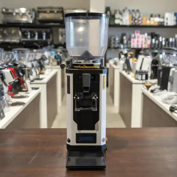 6 month Old Anfim Sp11 Commercial Espresso Grinder