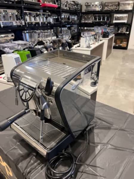 Pre Owned Nuova Simoneli Musica Semi Commercial Coffee Machine