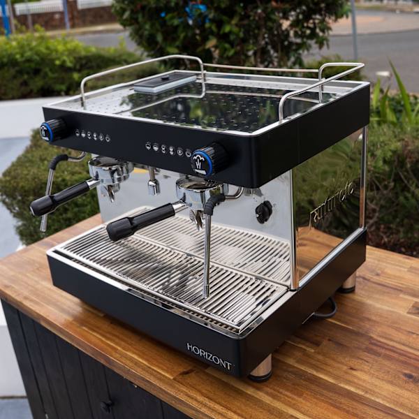 Pre Loved 10 Amp Futurete Horizont 10 Amp Tanked Coffee Machine