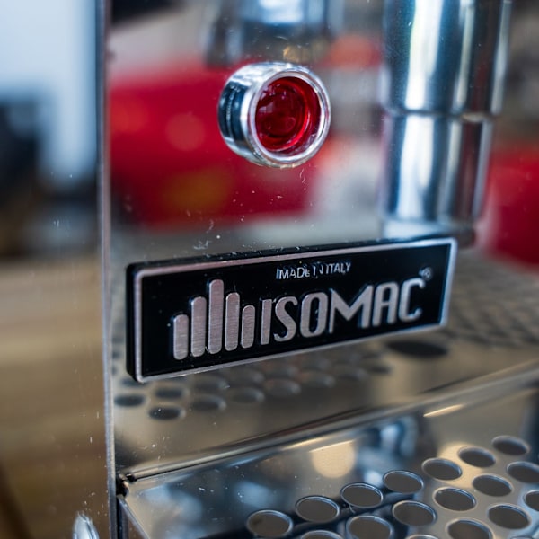 Pre-Loved Isomac Zaffiro E61 Single Boiler Coffee Machine – Domestic