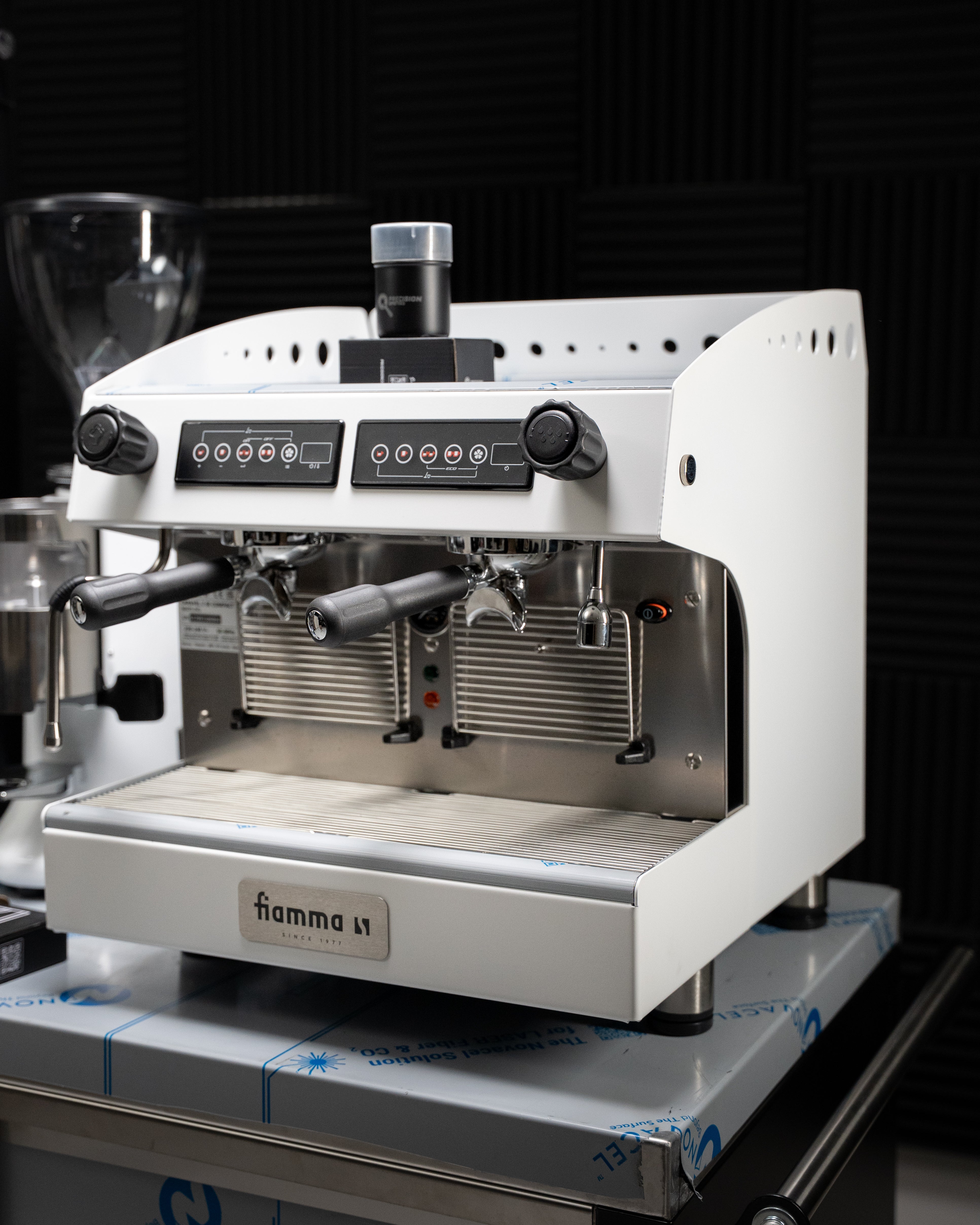 10 Amp Coffee Machine Package