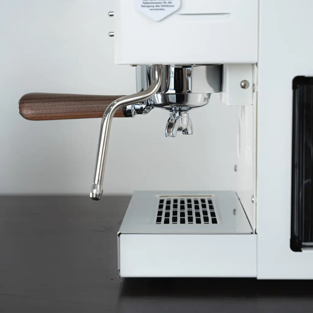 Brand New QuickMill Pippa & Piccola Coffee Machine & Grinder Package (White) - BACK ORDER: DUE JAN 2025