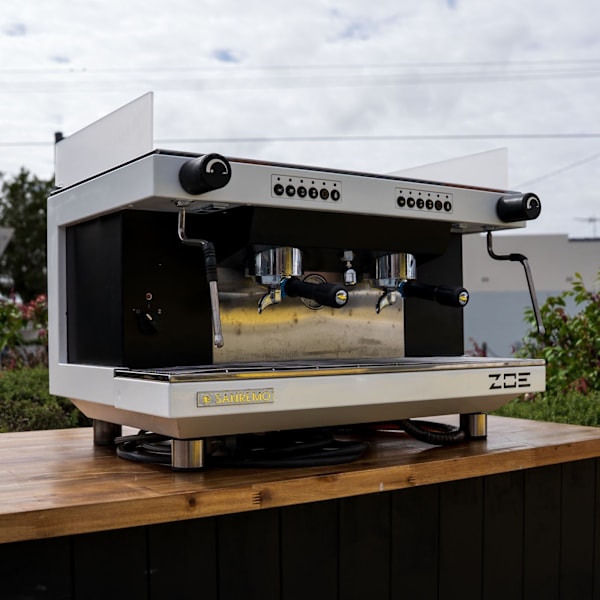 Pre-Loved Sanremo Zoe – 2 Group – White – Excellent Condition