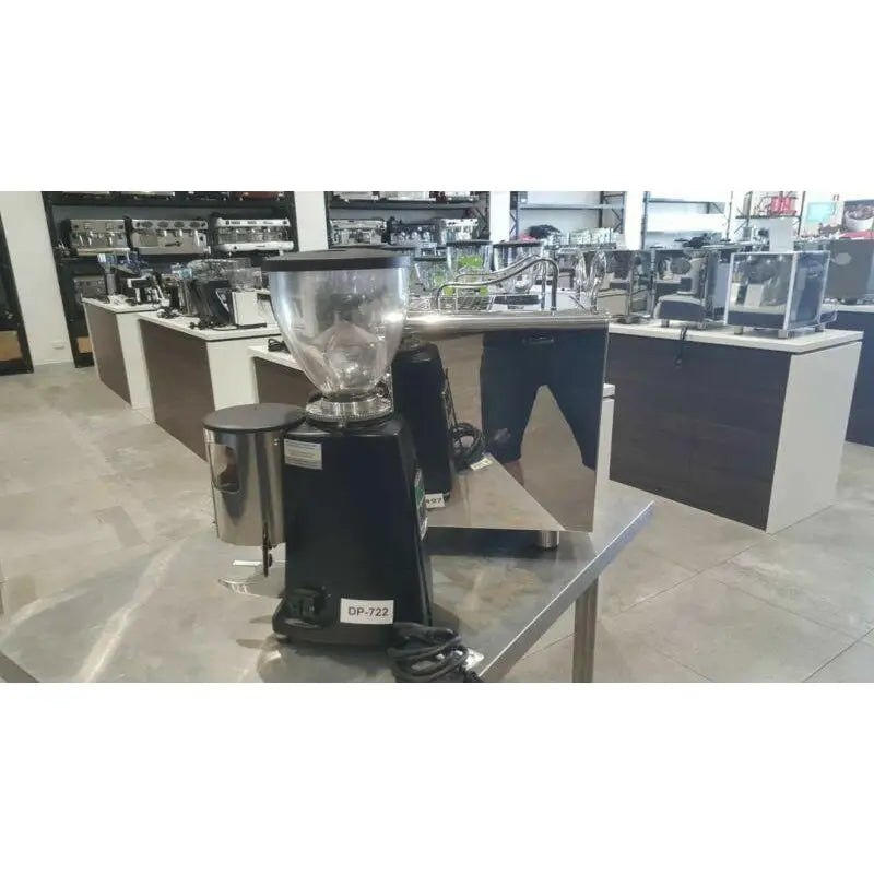 As New Mazzer Mini Manual Semi Commercial Coffee Bean