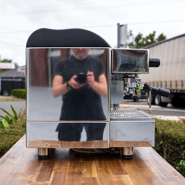 Cheap Italian 2 Group Coffee Machine – 10 Amp Compact