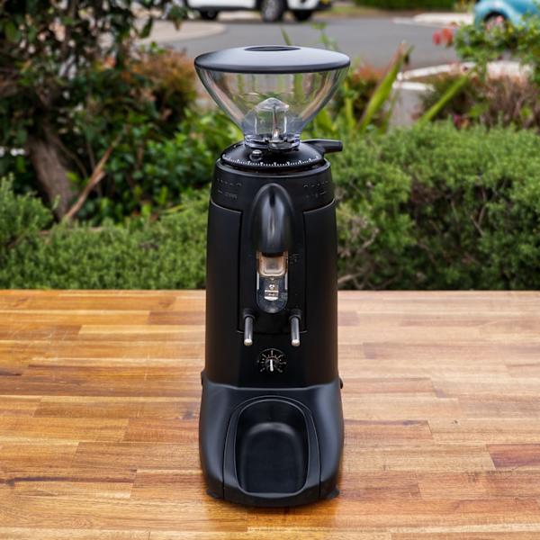 Pre-Loved Compak K3 Coffee Grinder – Black | Immaculate