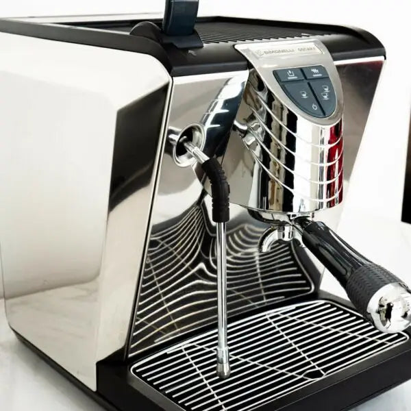 Beautiful Pre Owned Nuova Simoneli Oscar 11 Coffee Machine