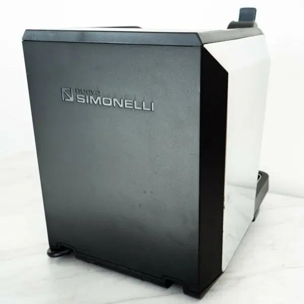 Beautiful Pre Owned Nuova Simoneli Oscar 11 Coffee Machine