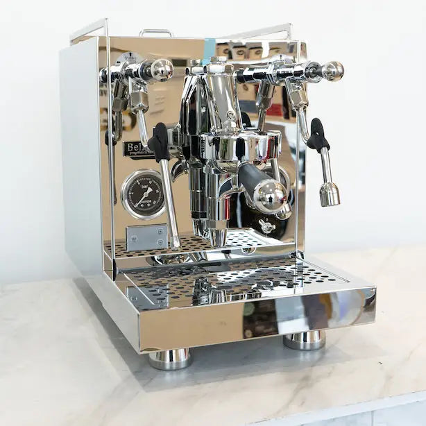 BELLEZZA INIZIO R DISPLAY FLOOR STOCK COFFEE MACHINE