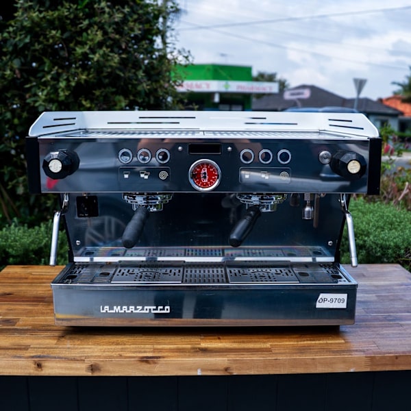 La Marzocco Linea PB ABR 2 Group Gloss White
