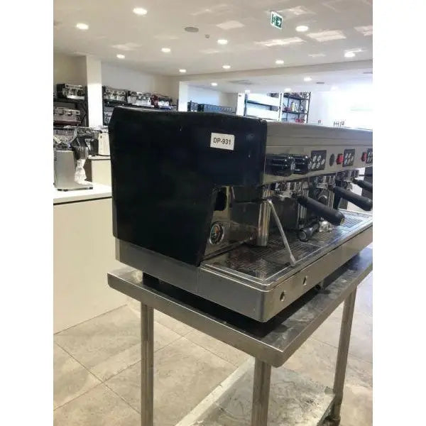 Cheap 3 Group Pre-Owned Wega High Cup Commercial Coffee