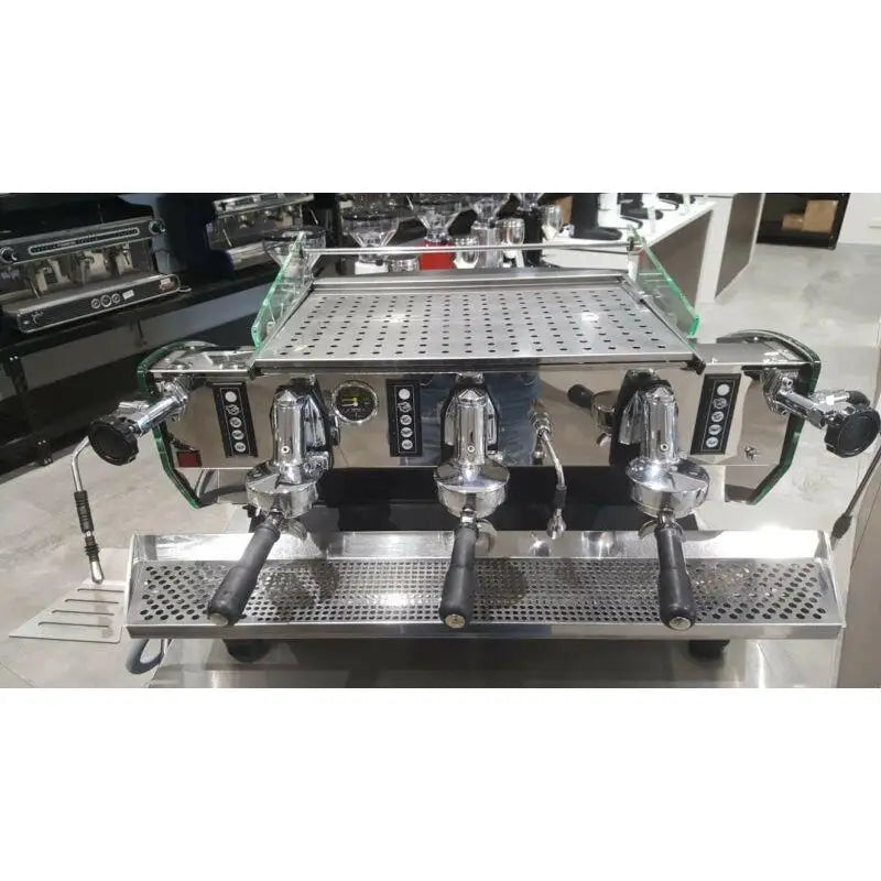 Cheap Immaculate 3 Group KVDW Mirrage Commercial Coffee