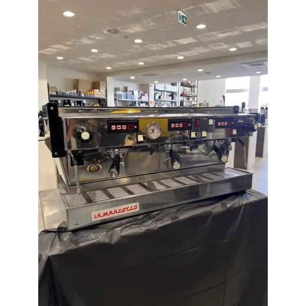 Cheap Pre Loved 3 Group La Marzocco Linea AV Commercial