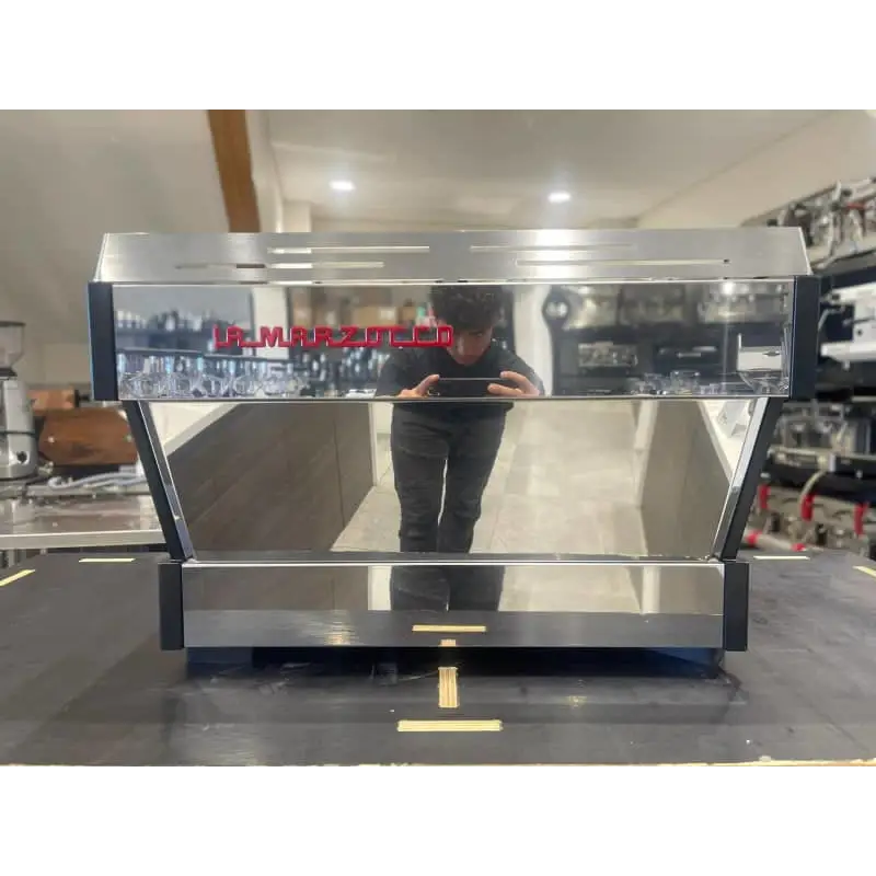 Clean Pre Owned 2 Group La Marzocco PB Commercial Coffee