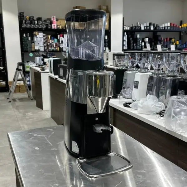 Clean Pre Owned Mazzer Kold Electronic Commercial Coffee