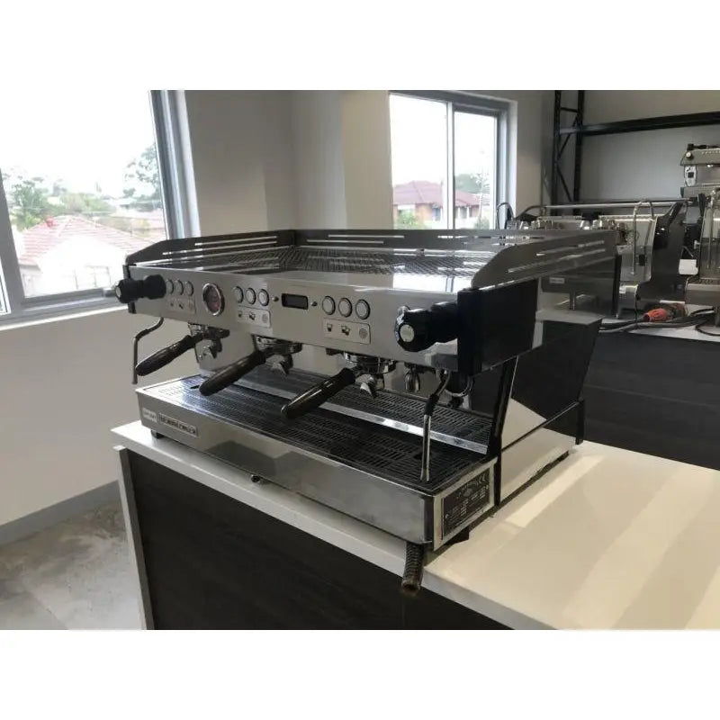 Demo 2016 3 Group La Marzocco Linea PB Commercial Coffee