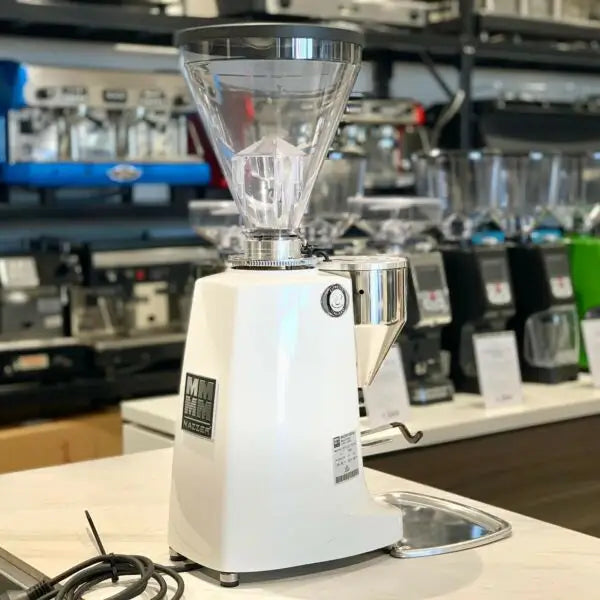 Demo Mazzer Super Jolly Electronic In White Coffee Espresso