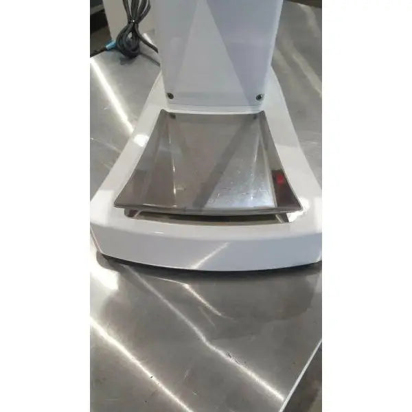 Demo Mazzer ZM Electronic Deli Coffee Grinder In WHITE - ALL