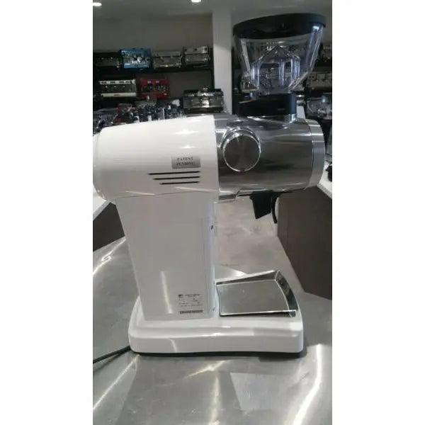 Demo Mazzer ZM Electronic Deli Coffee Grinder In WHITE - ALL