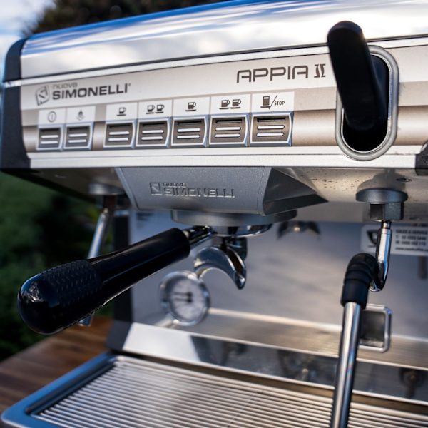 Ex-Demo 10 Amp Nuova Simonelli Appia 1 Group Tall Cup – Built-In Pump