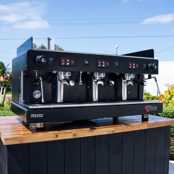USED WEGA PEGASO 3 GROUP BLACK TALL CUP