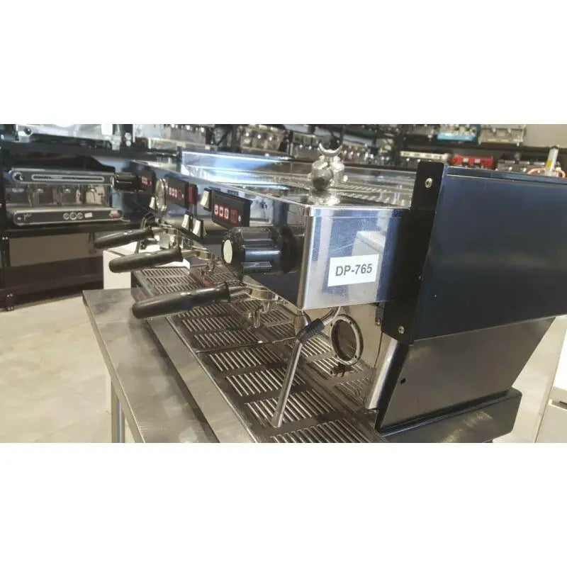 Excellent 3 Group La Marzocco Linea AV Commercial Coffee