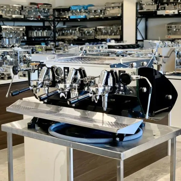 Great Condition 3 Group Mirrage Commercial Coffee Espresso