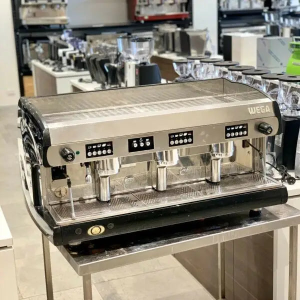 Immaculate 2 year old 3 Group Wega Polaris Commercial Coffee