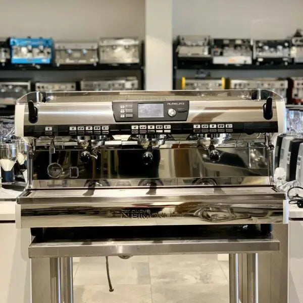 Immaculate 3 Group Nuova Simoneli Aurelia Commercial Coffee