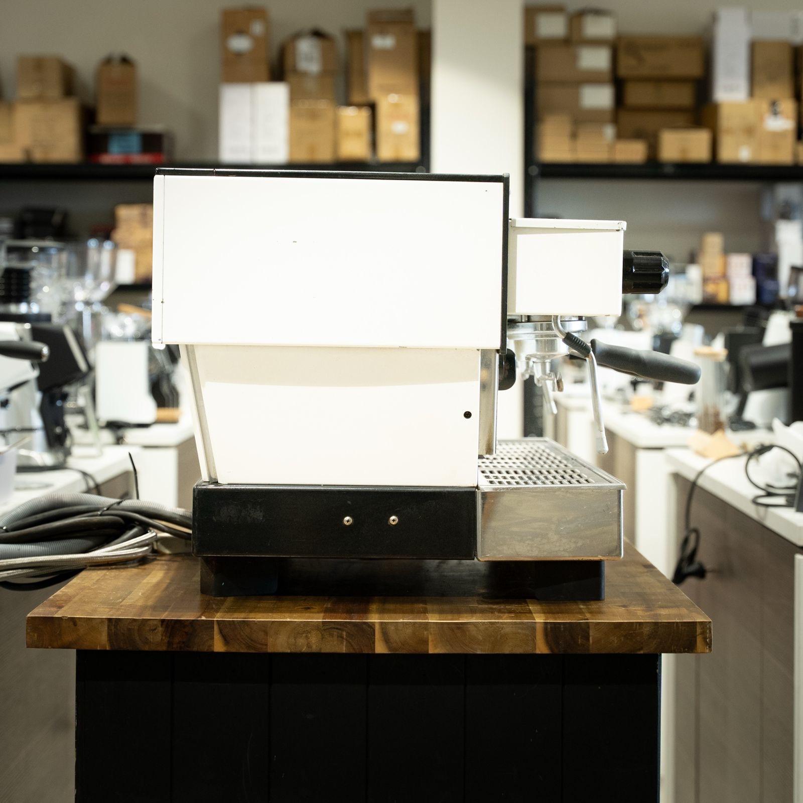 Pre-Loved La Marzocco Linea AV 3 Group Tall Cup Coffee Machine