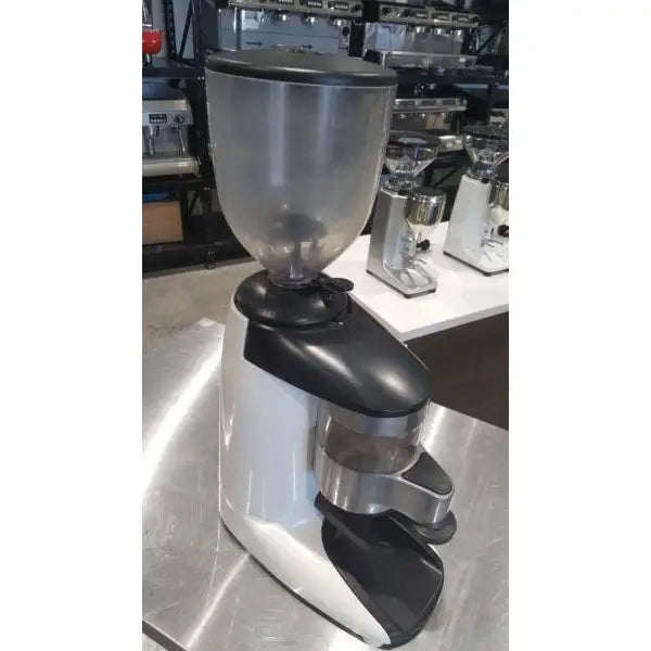 Pre-Owned Compak K6 Automatic Commercial Coffee Bean