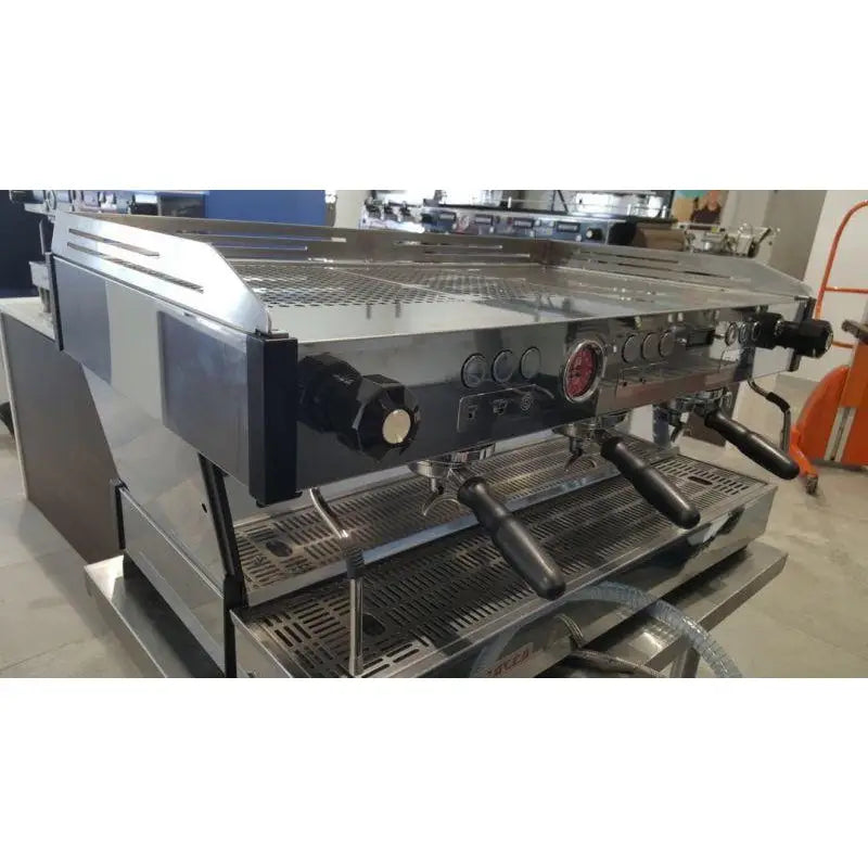 Pre-Owned Immaculate 3 Group La Marzocco PB Commercial