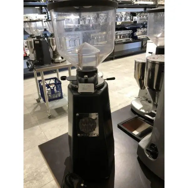 Pre-Owned Mazzer Major Electronic Red Speed Burrs Grinder -